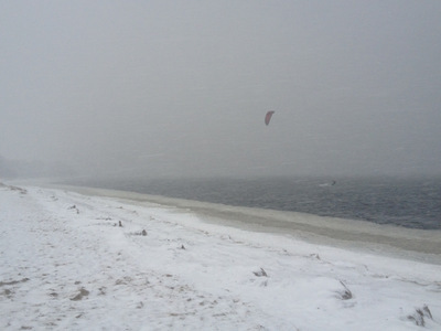 Kitesurfen im Schneesturm